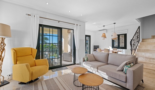 Brukt - Villa -
Orihuela Costa - Costa Blanca