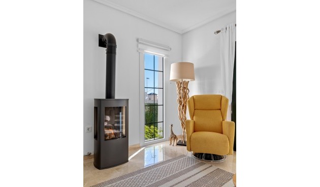 Brukt - Villa -
Orihuela Costa - Costa Blanca