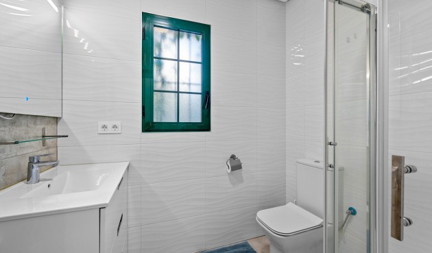 Brukt - Villa -
Orihuela Costa - Costa Blanca