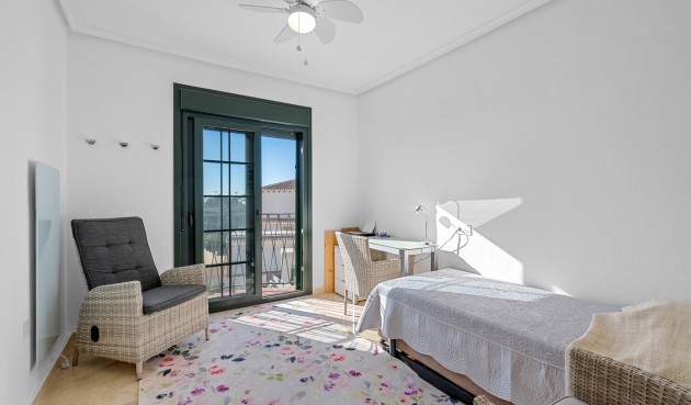 Brukt - Villa -
Orihuela Costa - Costa Blanca