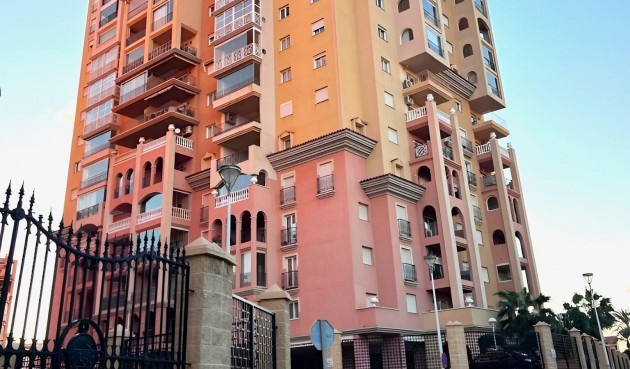 Resale - Apartment -
Torrevieja - Playa de los Locos