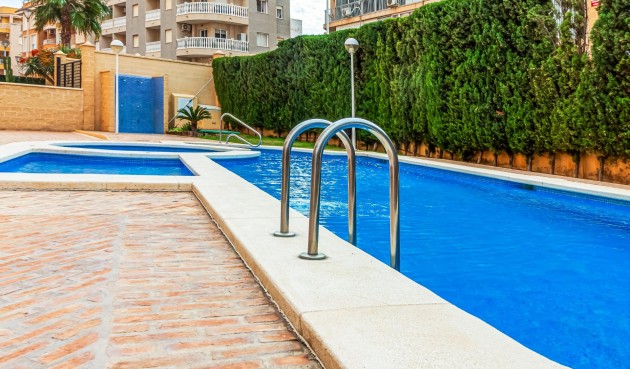 Återförsäljning - Apartment -
Torrevieja - Playa de los Locos