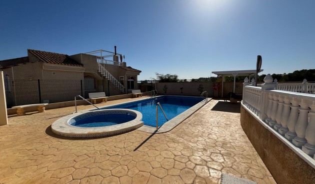 Resale - Villa -
Algorfa - Inland
