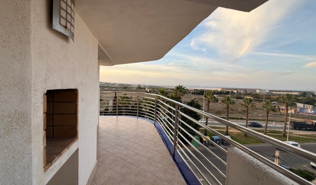 Resale - Apartment -
Torrevieja - Costa Blanca