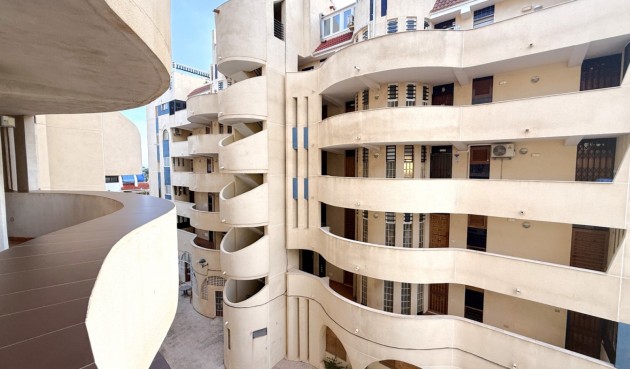 Resale - Apartment -
Torrevieja - Costa Blanca