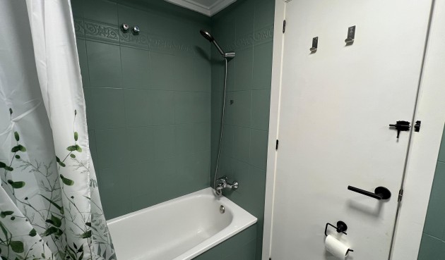 Återförsäljning - Bungalow -
Torrevieja - Costa Blanca