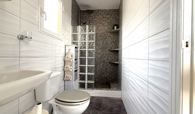 Resale - Apartment -
Orihuela - Inland