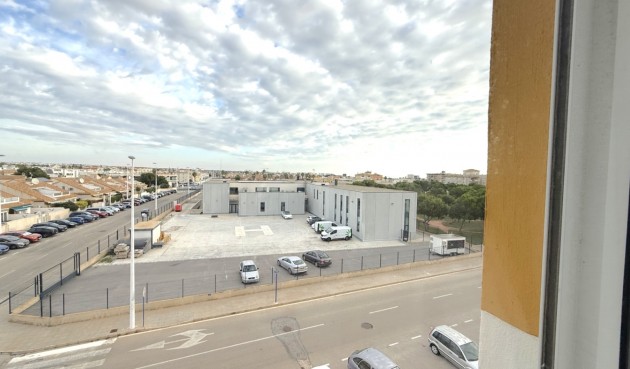 Resale - Apartment -
Orihuela - Inland