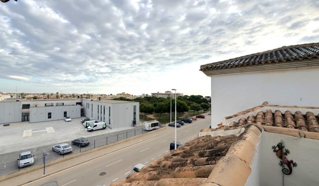 Resale - Apartment -
Orihuela - Inland