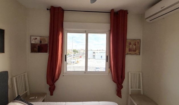 Resale - Apartment -
Orihuela - Inland