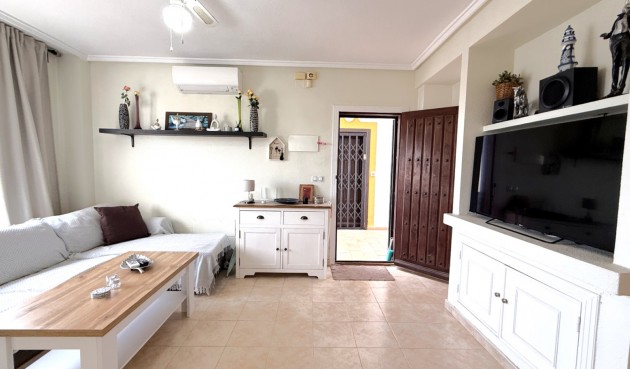 Resale - Apartment -
Orihuela - Inland