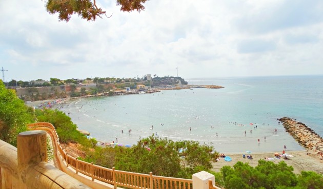 Återförsäljning - Villa -
Cabo Roig - Costa Blanca