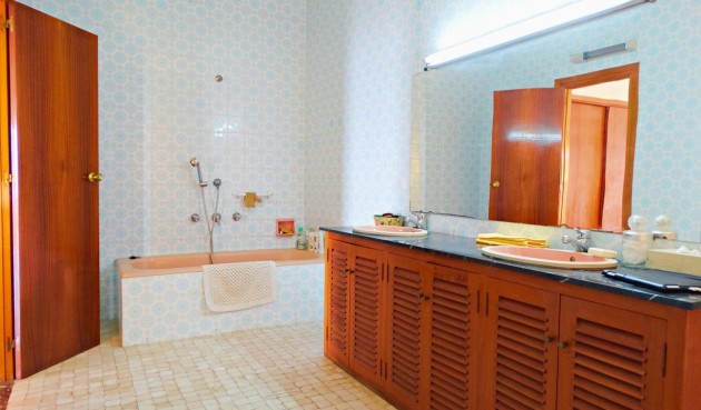 Återförsäljning - Villa -
Cabo Roig - Costa Blanca