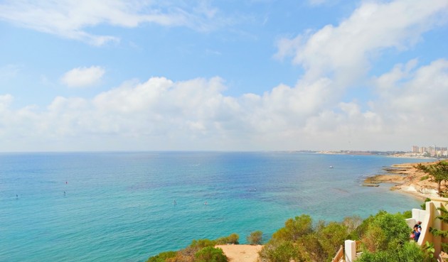 Återförsäljning - Villa -
Cabo Roig - Costa Blanca