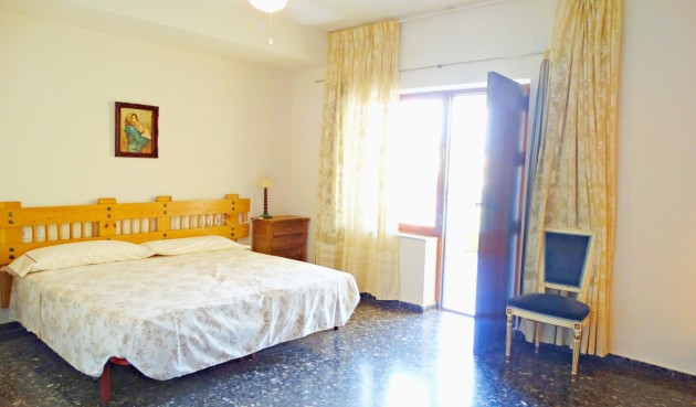 Återförsäljning - Villa -
Cabo Roig - Costa Blanca