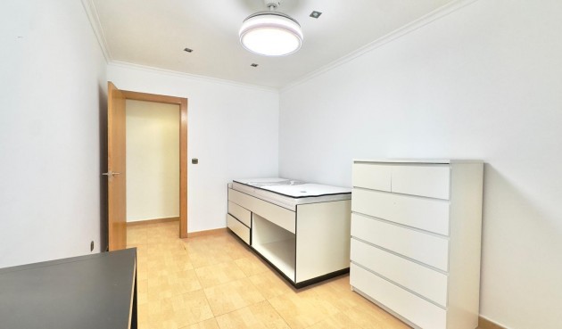 Reventa - Apartment -
Torrevieja - Centro