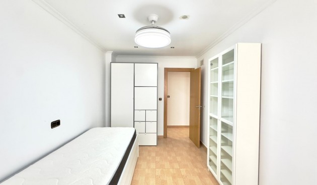 Reventa - Apartment -
Torrevieja - Centro