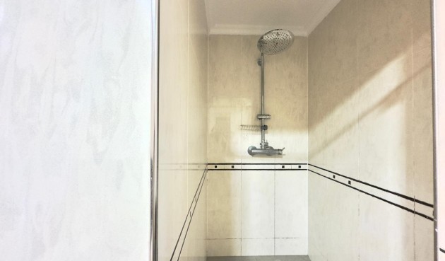 Reventa - Apartment -
Torrevieja - Centro