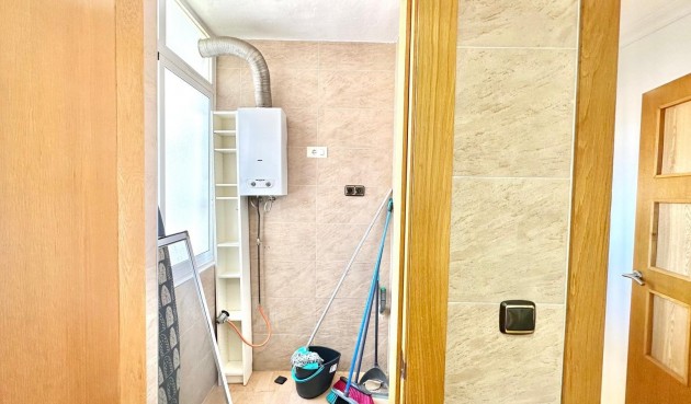 Reventa - Apartment -
Torrevieja - Centro