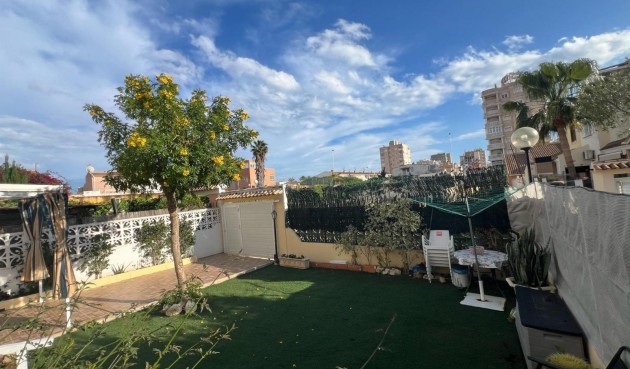 Brukt - Town House -
Torrevieja - Calas Blanca