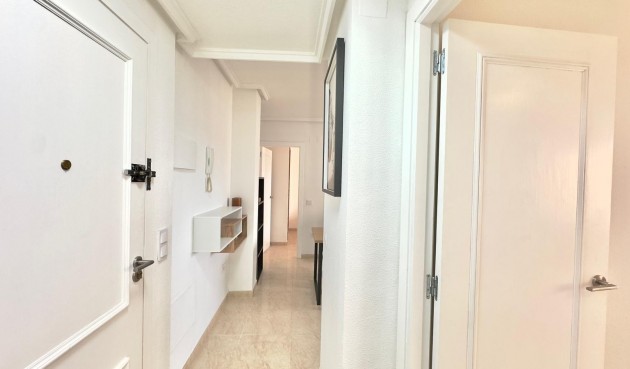 Brukt - Apartment -
Torrevieja - Centro