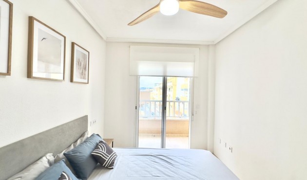Brukt - Apartment -
Torrevieja - Centro