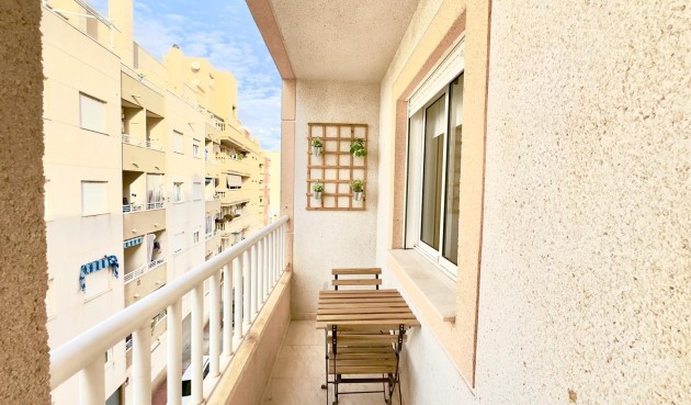 Brukt - Apartment -
Torrevieja - Centro
