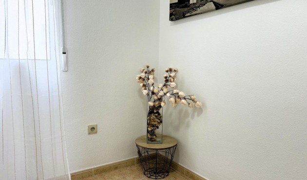 Resale - Apartment -
Torrevieja - El Molino