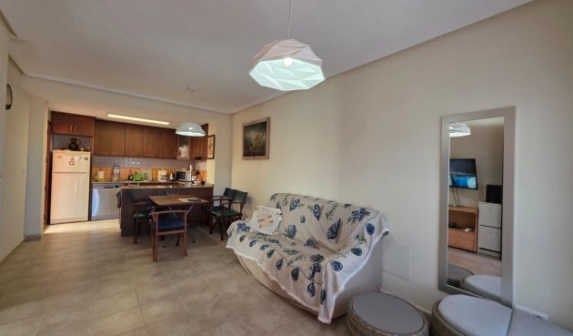 Återförsäljning - Bungalow -
Torrevieja - Zona Los Frutales