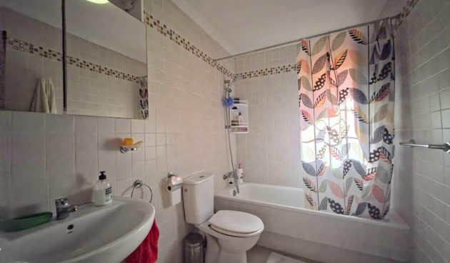 Återförsäljning - Bungalow -
Torrevieja - Zona Los Frutales