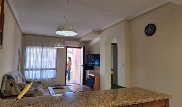 Återförsäljning - Bungalow -
Torrevieja - Zona Los Frutales