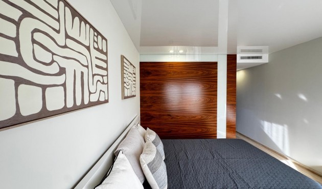 Återförsäljning - Takvåning -
Torrevieja - Estacion De Autobuses