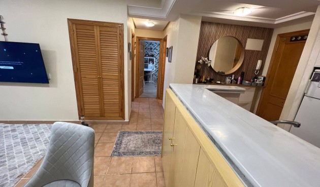 Brukt - Apartment -
Torrevieja - aguas nuevas