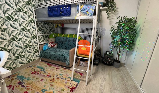 Brukt - Apartment -
Torrevieja - aguas nuevas