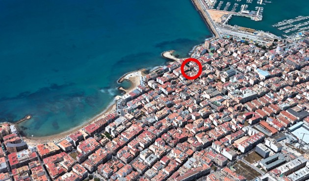 Återförsäljning - Apartment -
Torrevieja - Paseo Maritimo