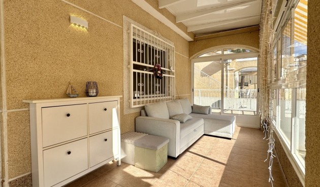 Återförsäljning - Villa -
Orihuela Costa - Costa Blanca