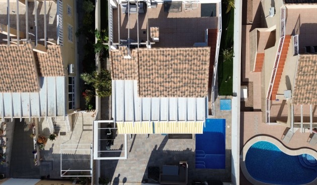 Återförsäljning - Villa -
Orihuela Costa - Costa Blanca