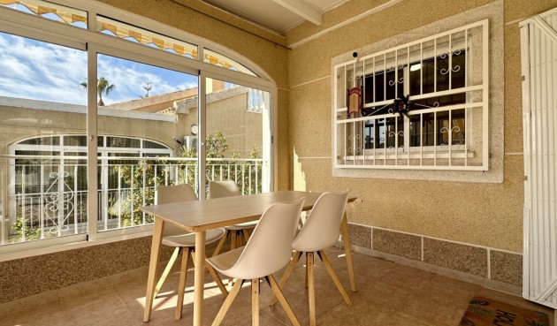 Återförsäljning - Villa -
Orihuela Costa - Costa Blanca