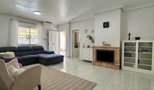 Återförsäljning - Villa -
Orihuela Costa - Costa Blanca