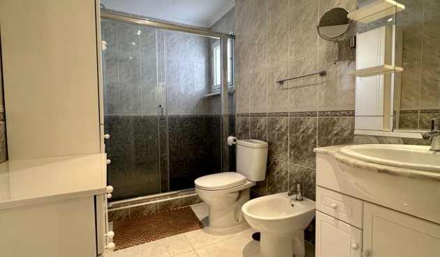 Återförsäljning - Villa -
Orihuela Costa - Costa Blanca