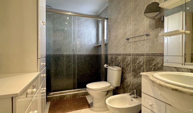 Återförsäljning - Villa -
Orihuela Costa - Costa Blanca