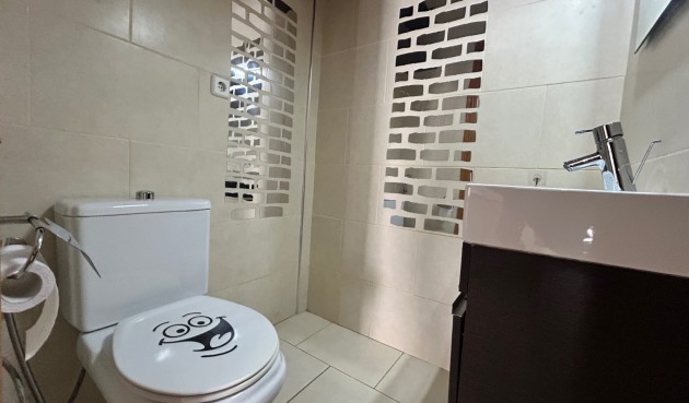 Återförsäljning - Town House -
El Chaparral - Inland