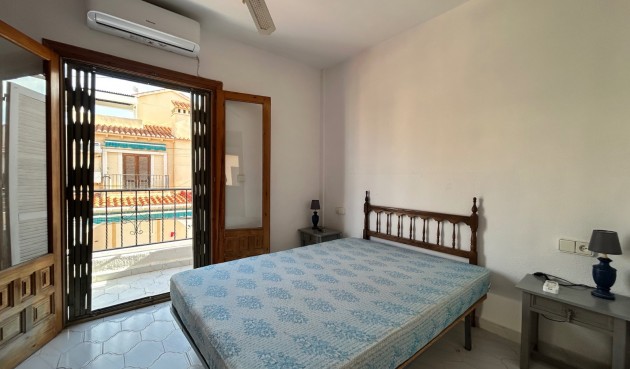 Återförsäljning - Town House -
El Chaparral - Inland