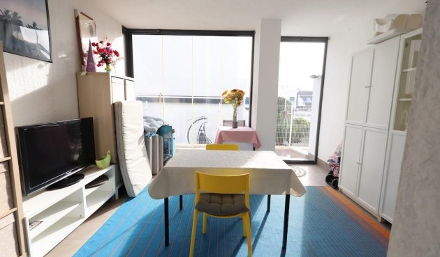 Återförsäljning - Bungalow -
Orihuela Costa - Costa Blanca