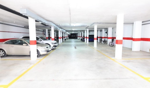 Återförsäljning - Bungalow -
Orihuela Costa - Costa Blanca