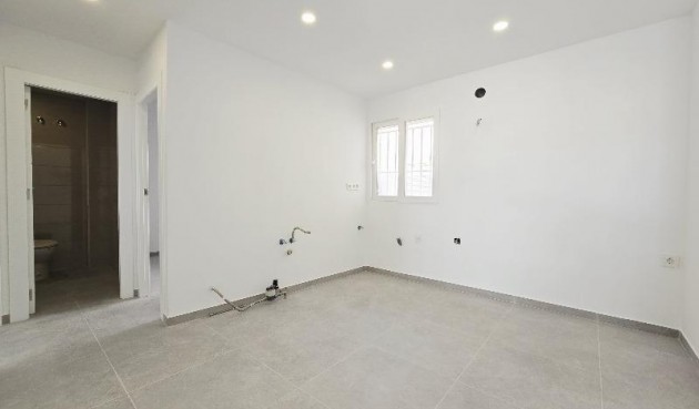 Återförsäljning - Takvåning -
Torrevieja - Playa del Cura