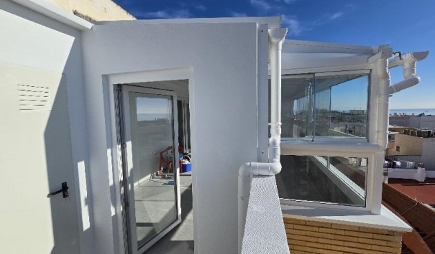 Återförsäljning - Takvåning -
Torrevieja - Playa del Cura