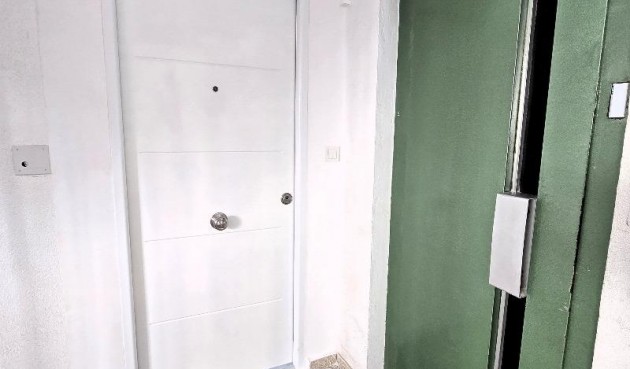 Återförsäljning - Takvåning -
Torrevieja - Playa del Cura