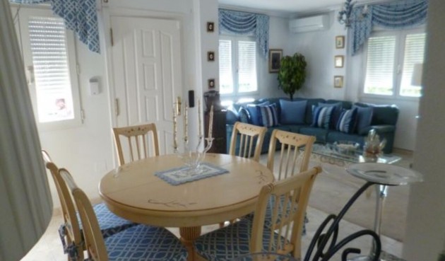 Reventa - Villa -
Playa Flamenca - Costa Blanca