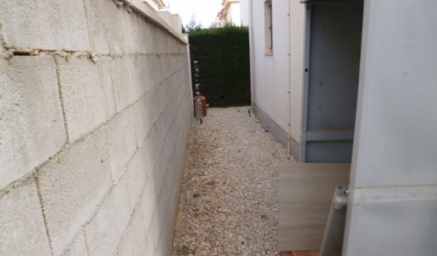 Reventa - Villa -
Playa Flamenca - Costa Blanca